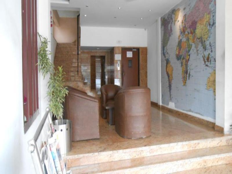 Kings Crown Vip Road Hotell Calcutta Exteriör bild